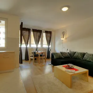 Hotel apartamentowy Vision ***